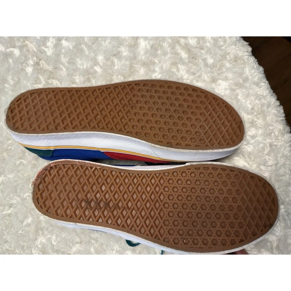 VANS Men's Low Top Lace-Up Sneakers Colorblock Red/Blue/Green Rubber Sole
